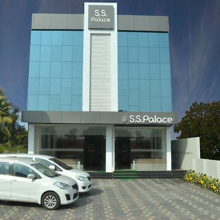 Hotel S S Palace Shirdi Exteriör bild