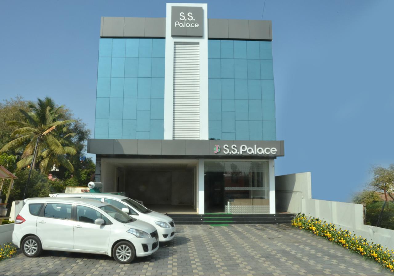 Hotel S S Palace Shirdi Exteriör bild